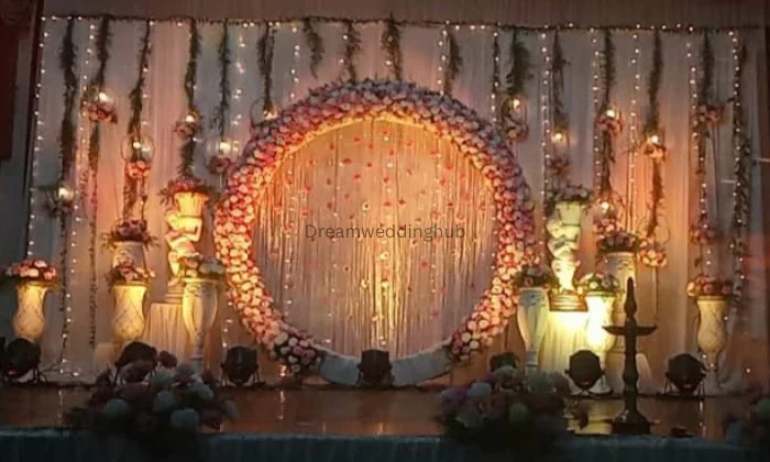Glitz n Glam Events  Decor